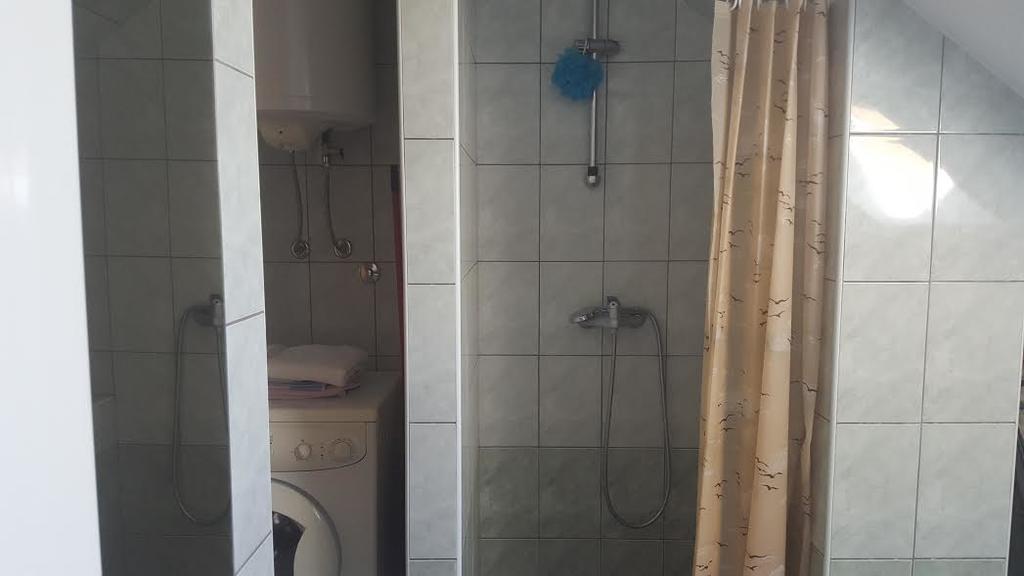Apartment Oreskovic Otočac Eksteriør billede